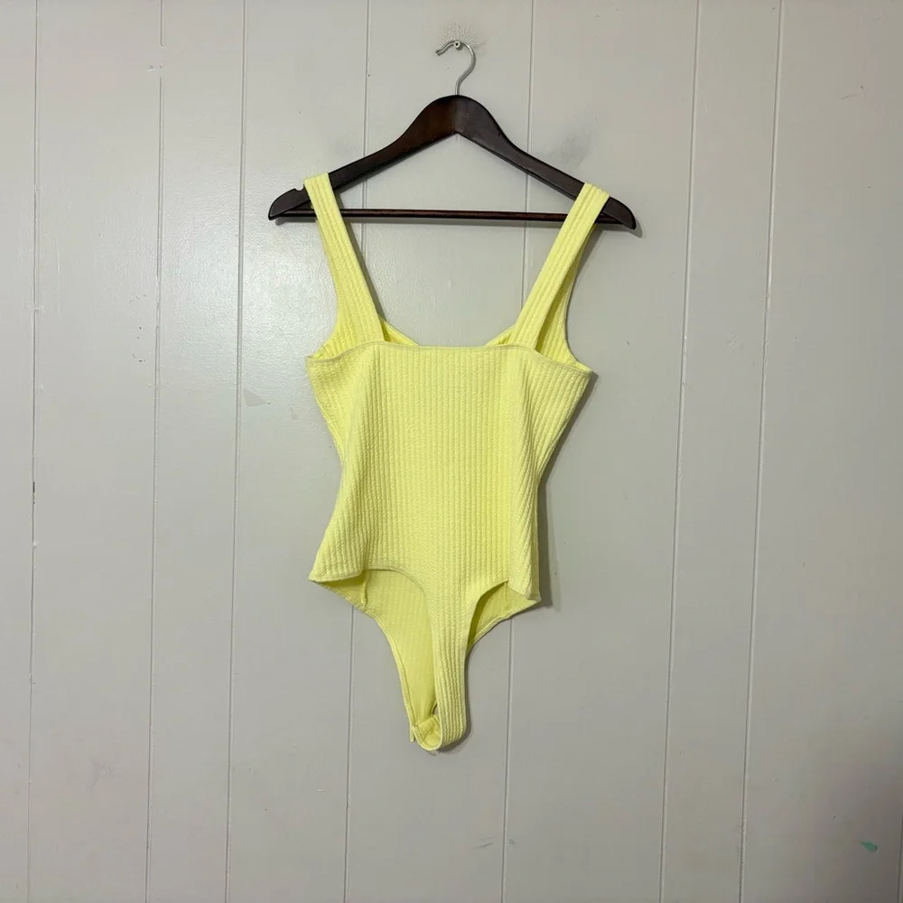ASTR The Label Aria Bodysuit S Pale Yellow Ribbed Bustier Cutout Corset Top - Picture 8 of 10
